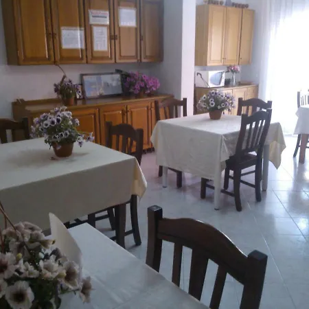 Salento Vacanze Oda ve Kahvaltı 3*