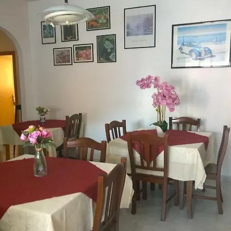 Salento Vacanze Bed and breakfast 3*