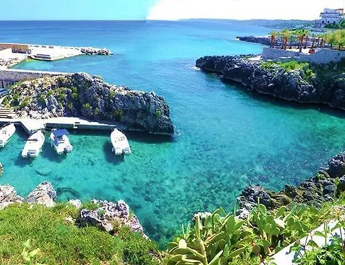 Salento Vacanze Bed and breakfast 3*